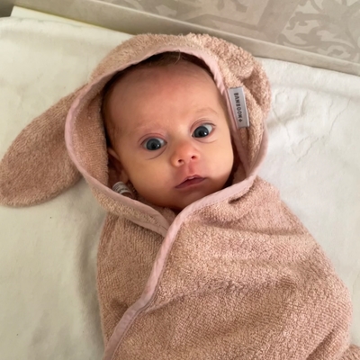 Toalla para bebé recién nacido con orejas + guante, rosa