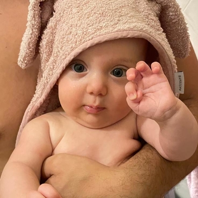 Serviette pour nouveau-né avec oreilles + gant, rose