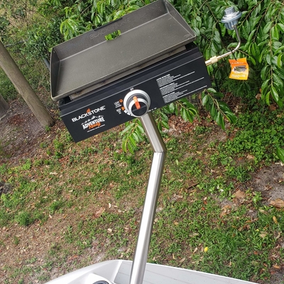 customer photo of JewlsCustoms Yamaha Transom Stanchion with a Blackstone Griddle mount