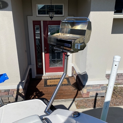 customer photo of JewlsCustoms Magma Grill on Stanchion for a Chaparral Vortex