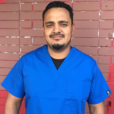 Local Customer Men's Lightweight 6 Pocket Classic Uniform Scrubs