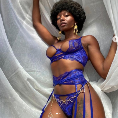 customer photo of Love, Vera customer photo of Love, Vera