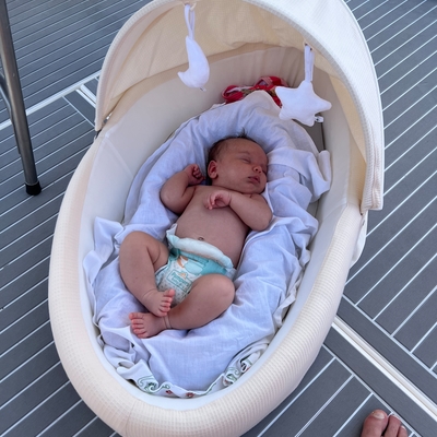 Co sleeping top baby nest