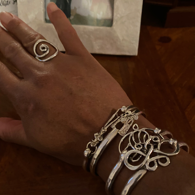 Crucian gold 2025 hook bracelet